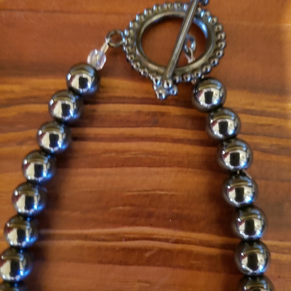 Necklace - Picture 2 of 3